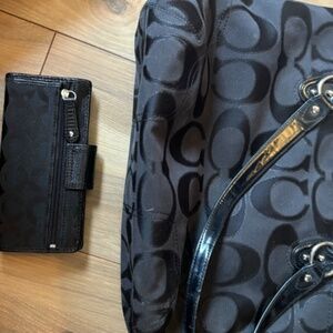 Coach purse and wallet